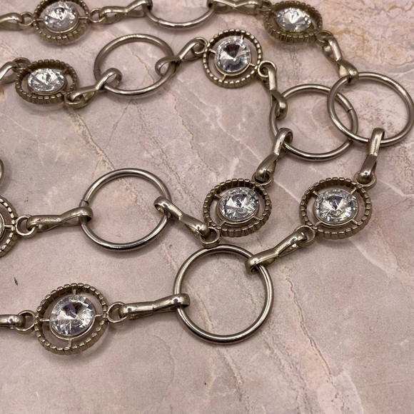 Stylish Silver Tone Circle Chain Belt w/ Round Crystal Details. 30 to 50 inches
